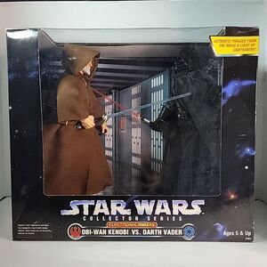 STAR WARS: Obi-Wan Kenobi VS. Darth Vader ELECTRONIC POWER F/X Collector Series